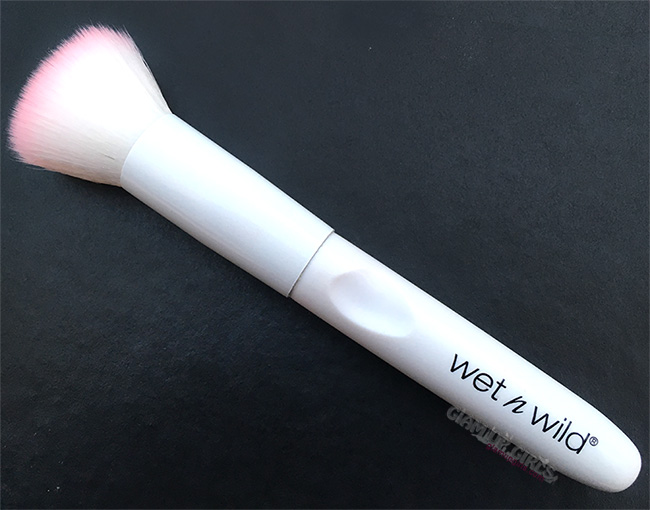 Wet n Wild Flat Top Brush for Foundation - Review