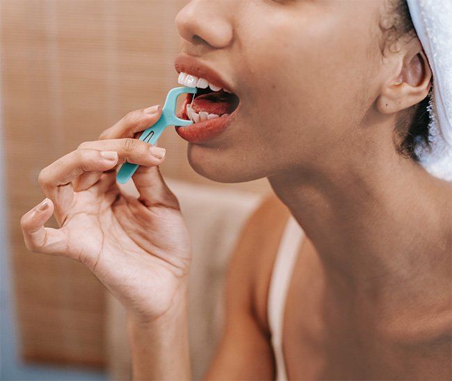 The Importance of Flossing and How to Master the Technique The Importance of Flossing and How to Master the Technique